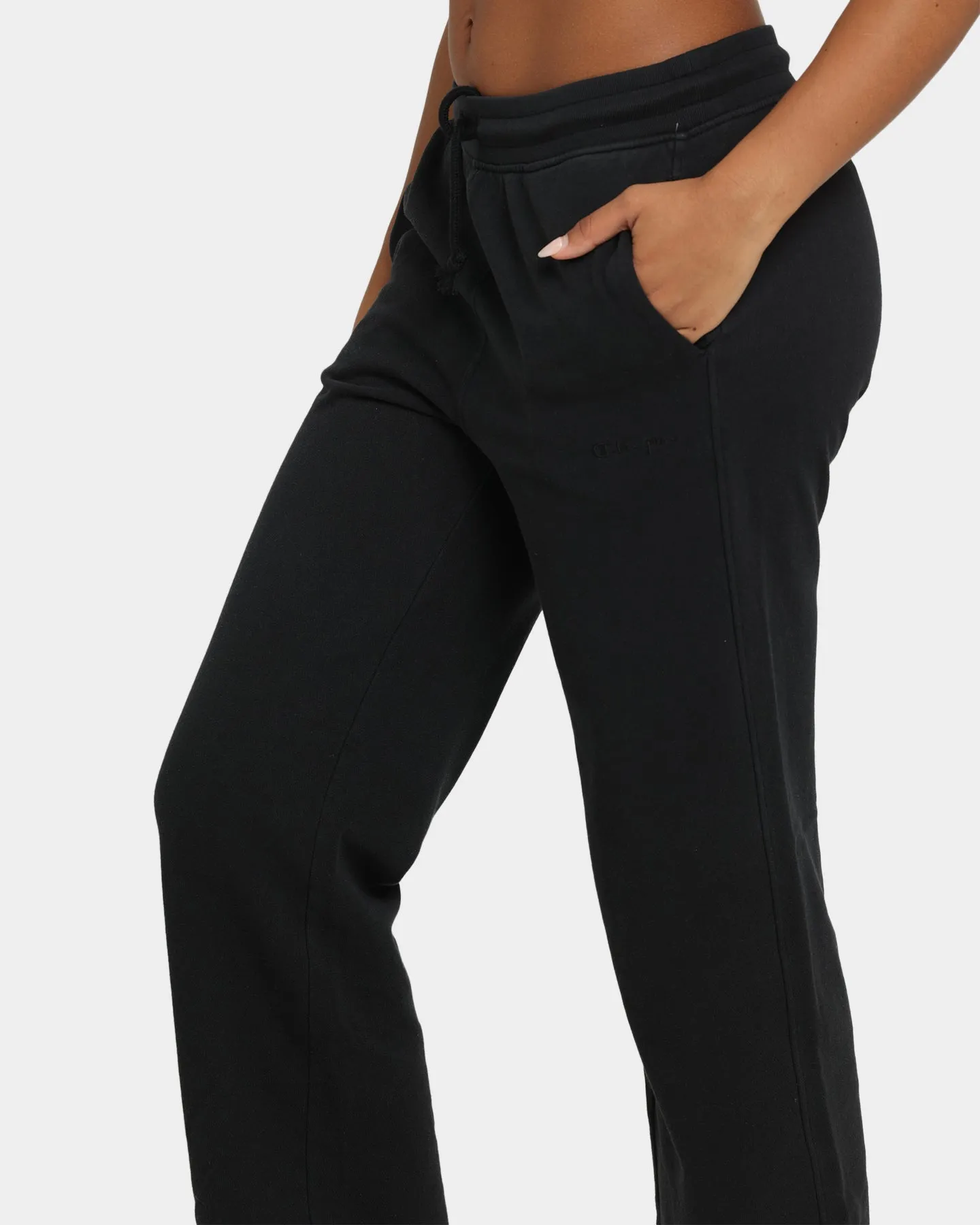 Champion Women's Vintage Dye Cropped Joggers Black