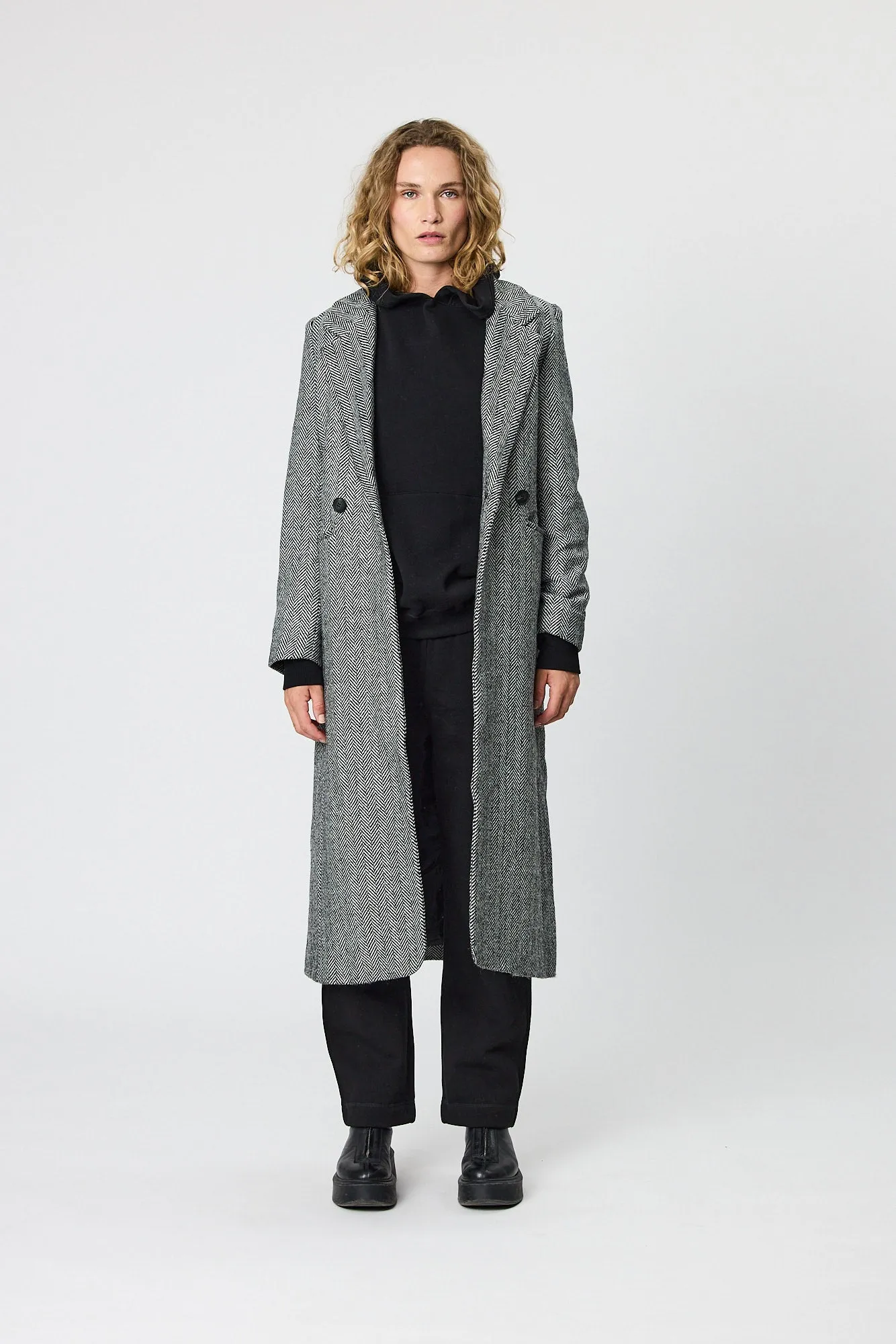 COLIN LONG COAT - BLACK HERRINGBONE