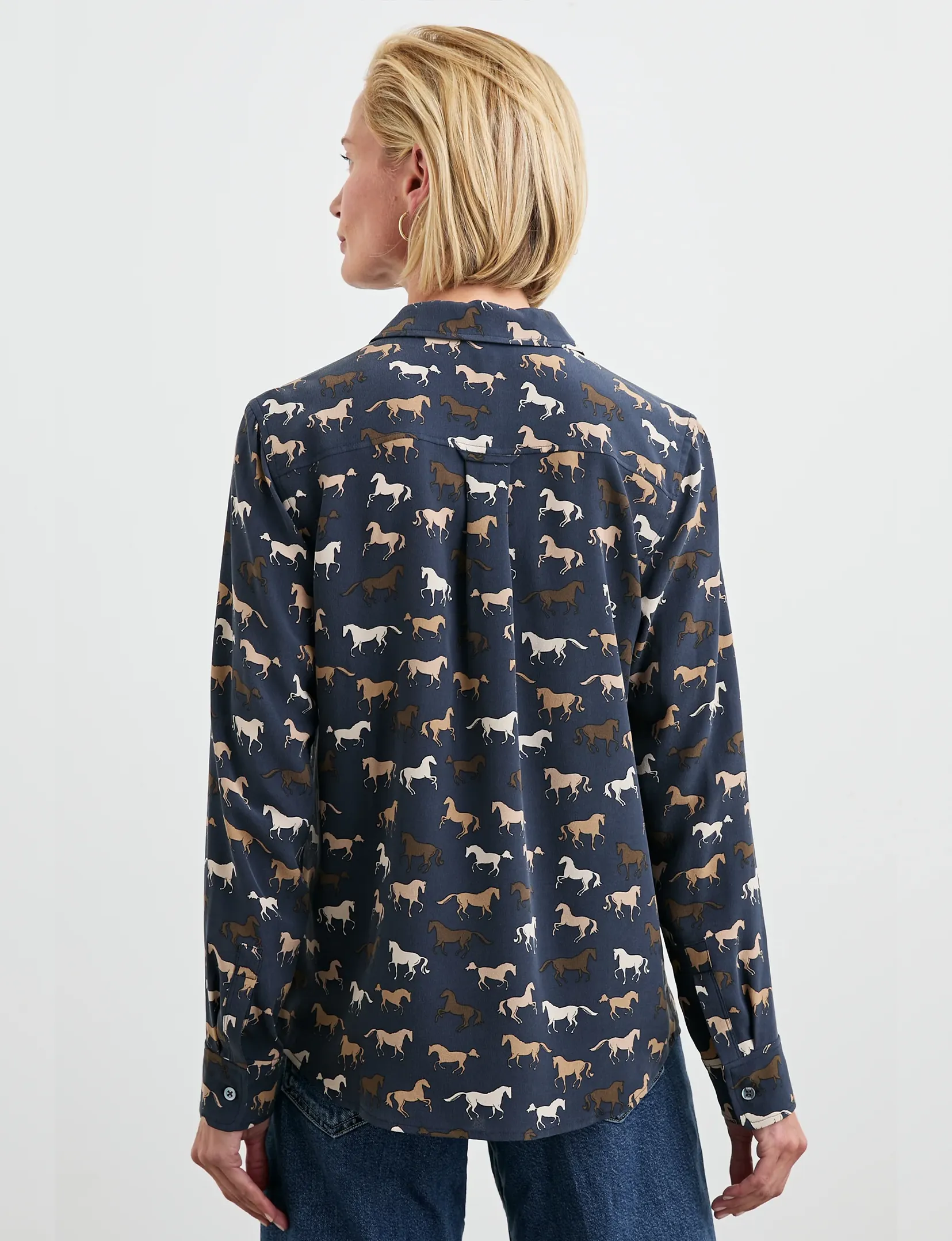 Kate Blouse, Horses