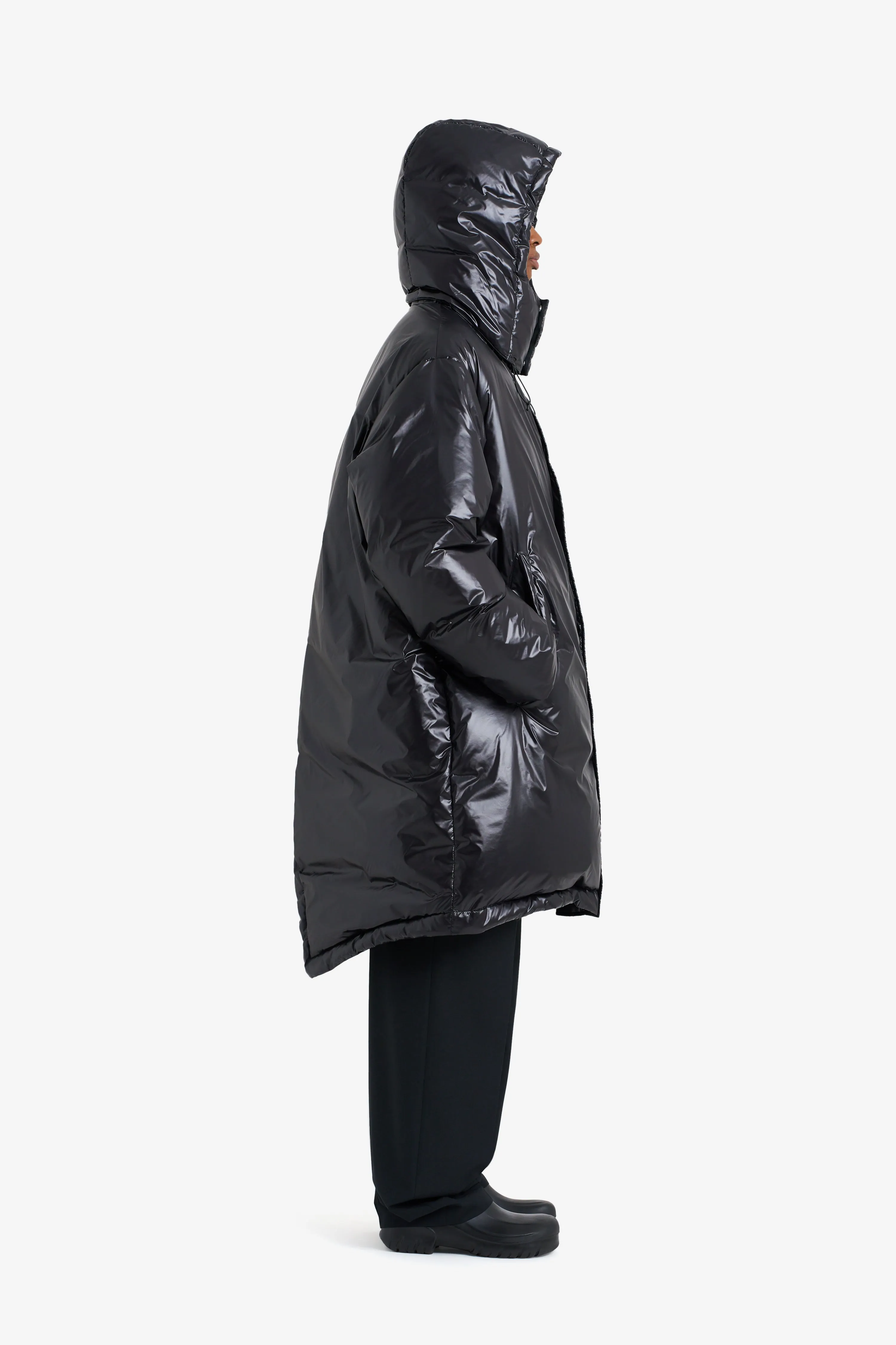 LONG DOWN PARKA SHINY BLACK