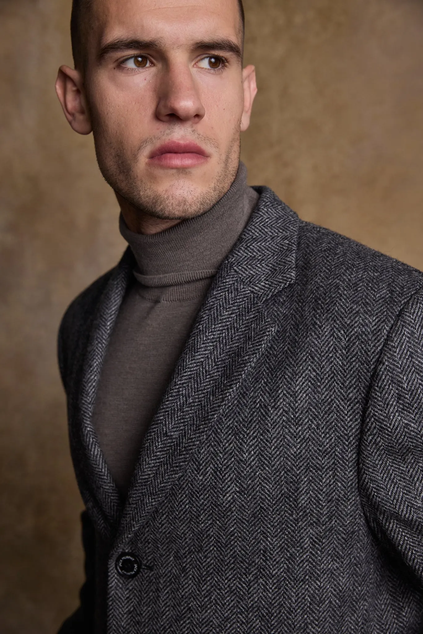 Owen Tweed Coat - Charcoal Wide Herringbone