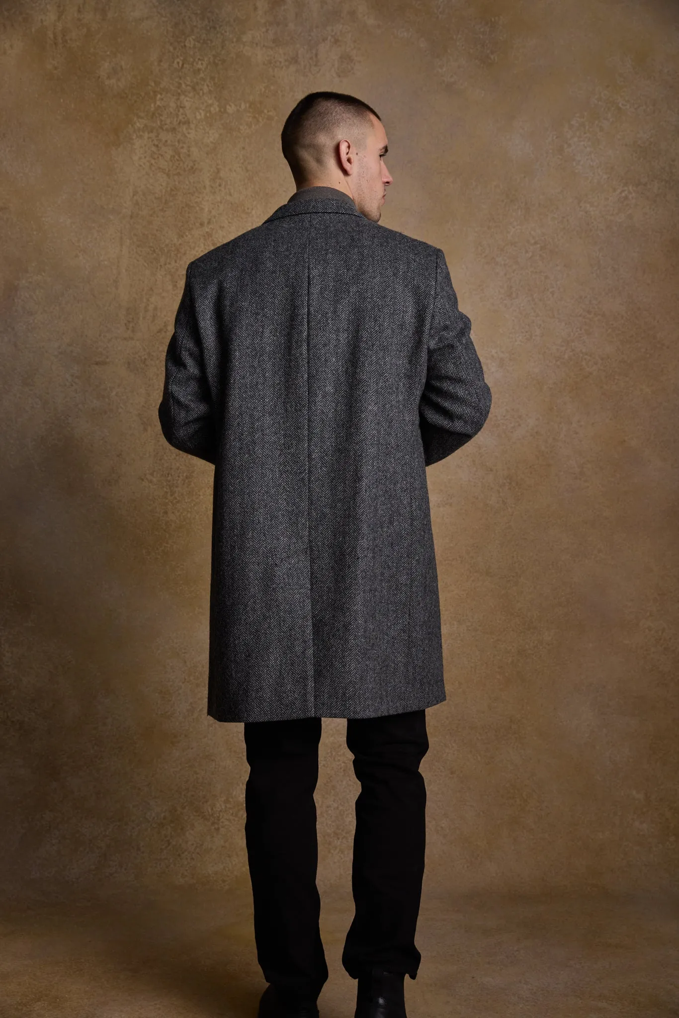 Owen Tweed Coat - Charcoal Wide Herringbone